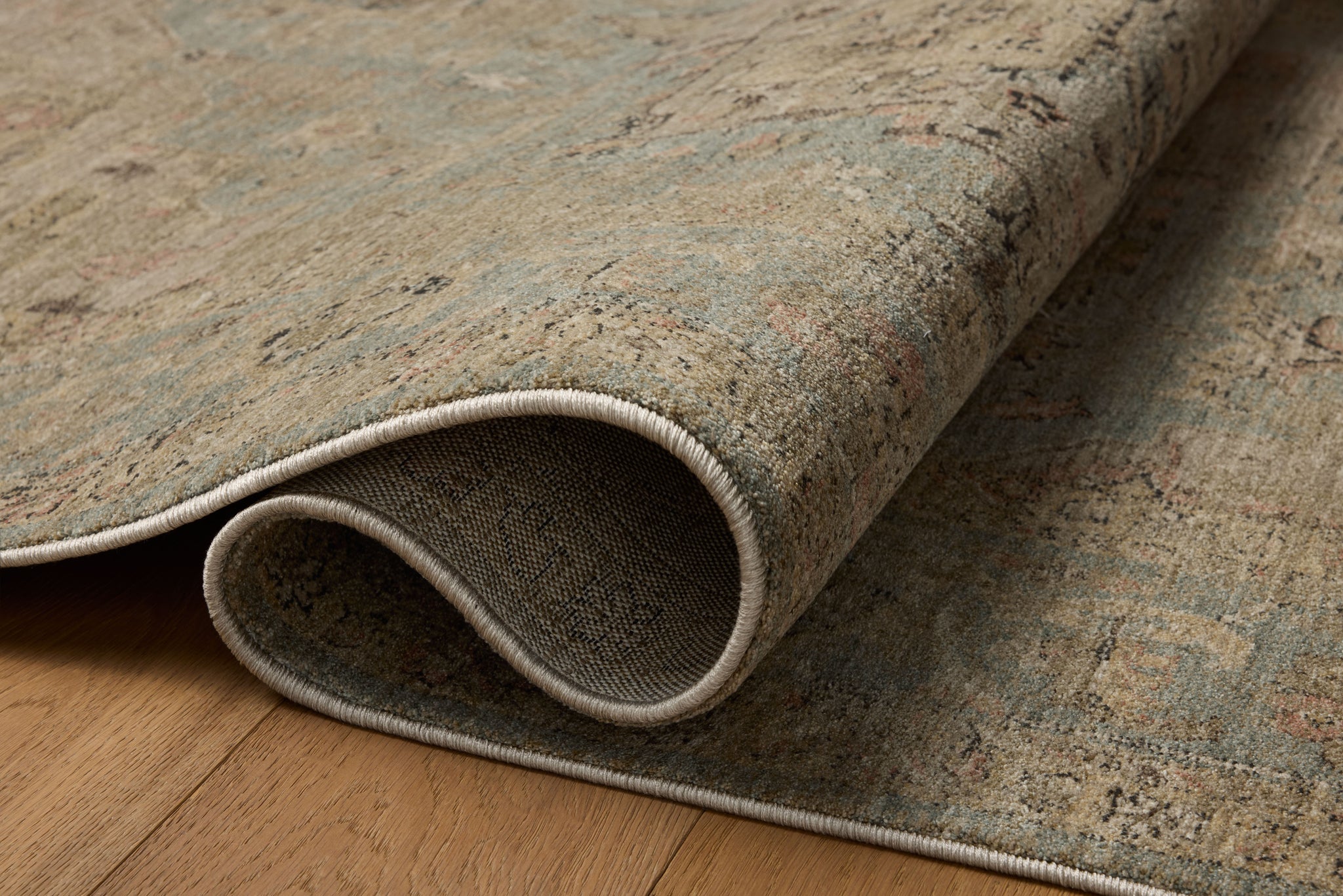 Briar Sky / Moss shown from a different angle to reveal its pattern.