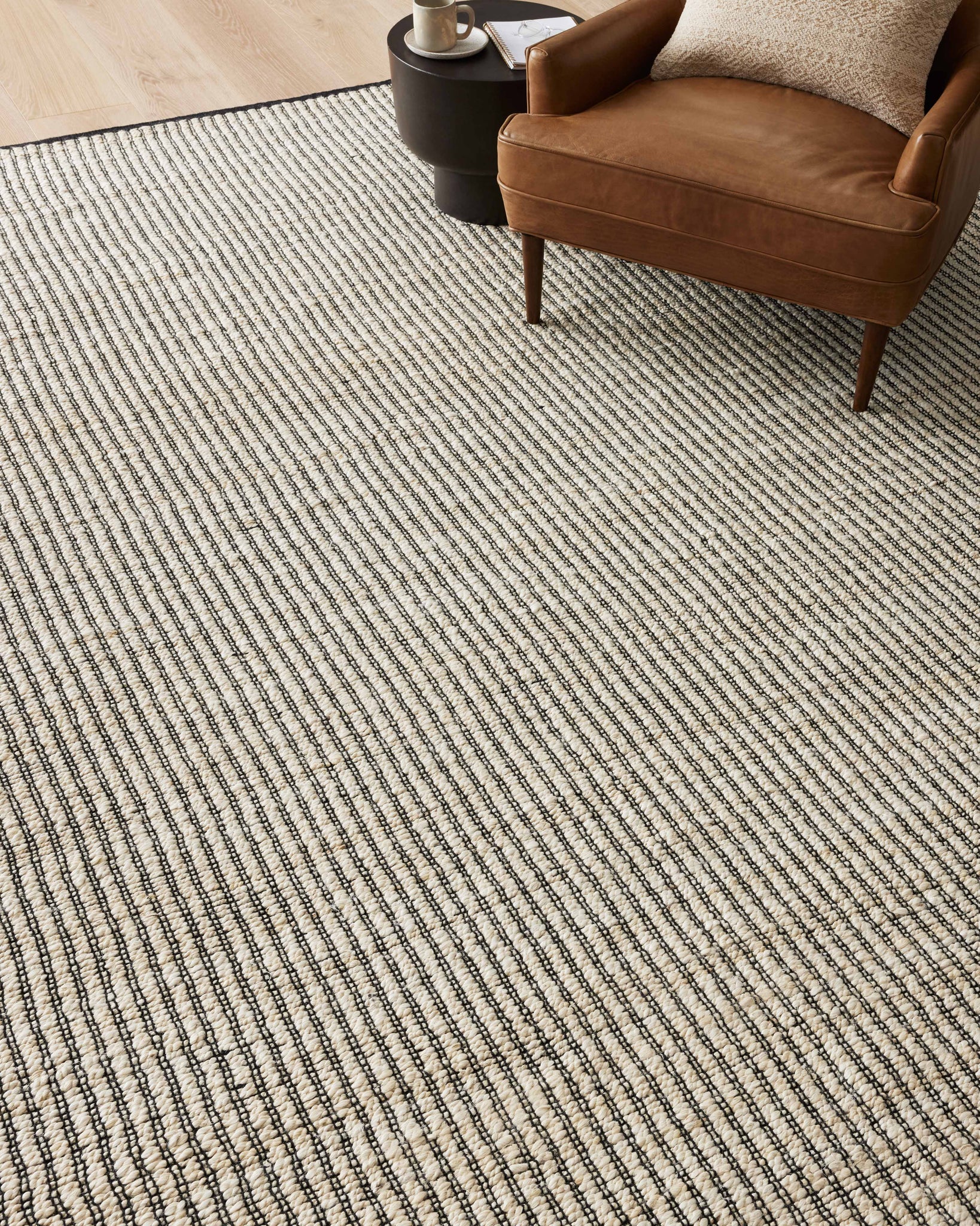 Colton Ivory / Black shown from a different angle to reveal its pattern.