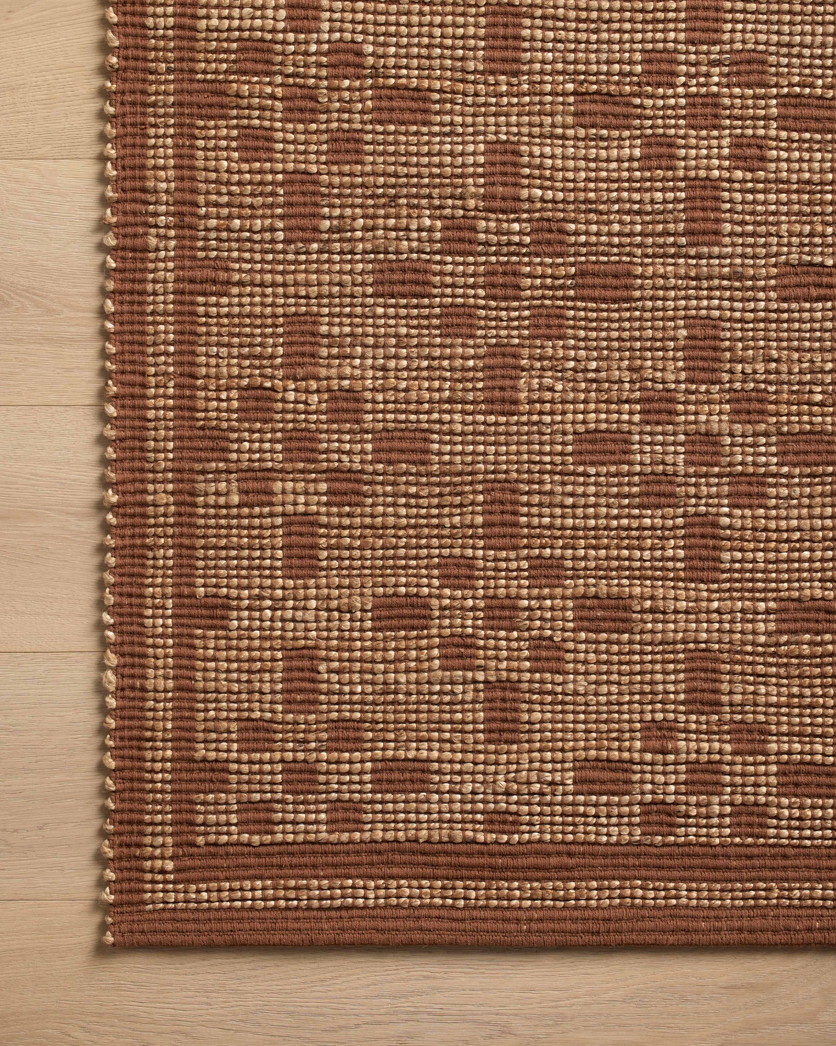 Judy Natural / Spice shown from a different angle to reveal its pattern.