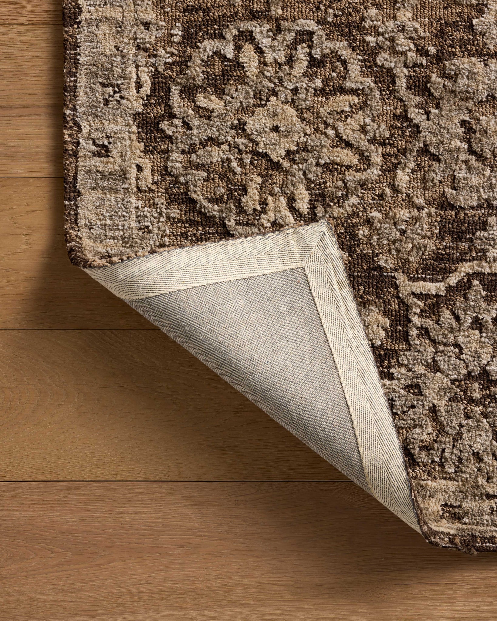 Percival Bark / Pebble shown from another angle.