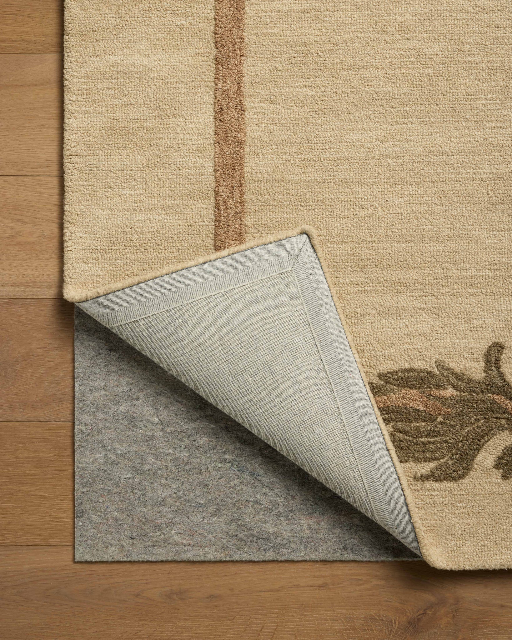 Romi Natural / Olive shown from a different angle to reveal its pattern.