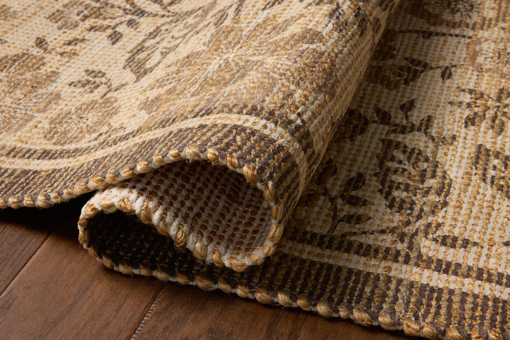 Rue Bark / Mocha shown from another angle.