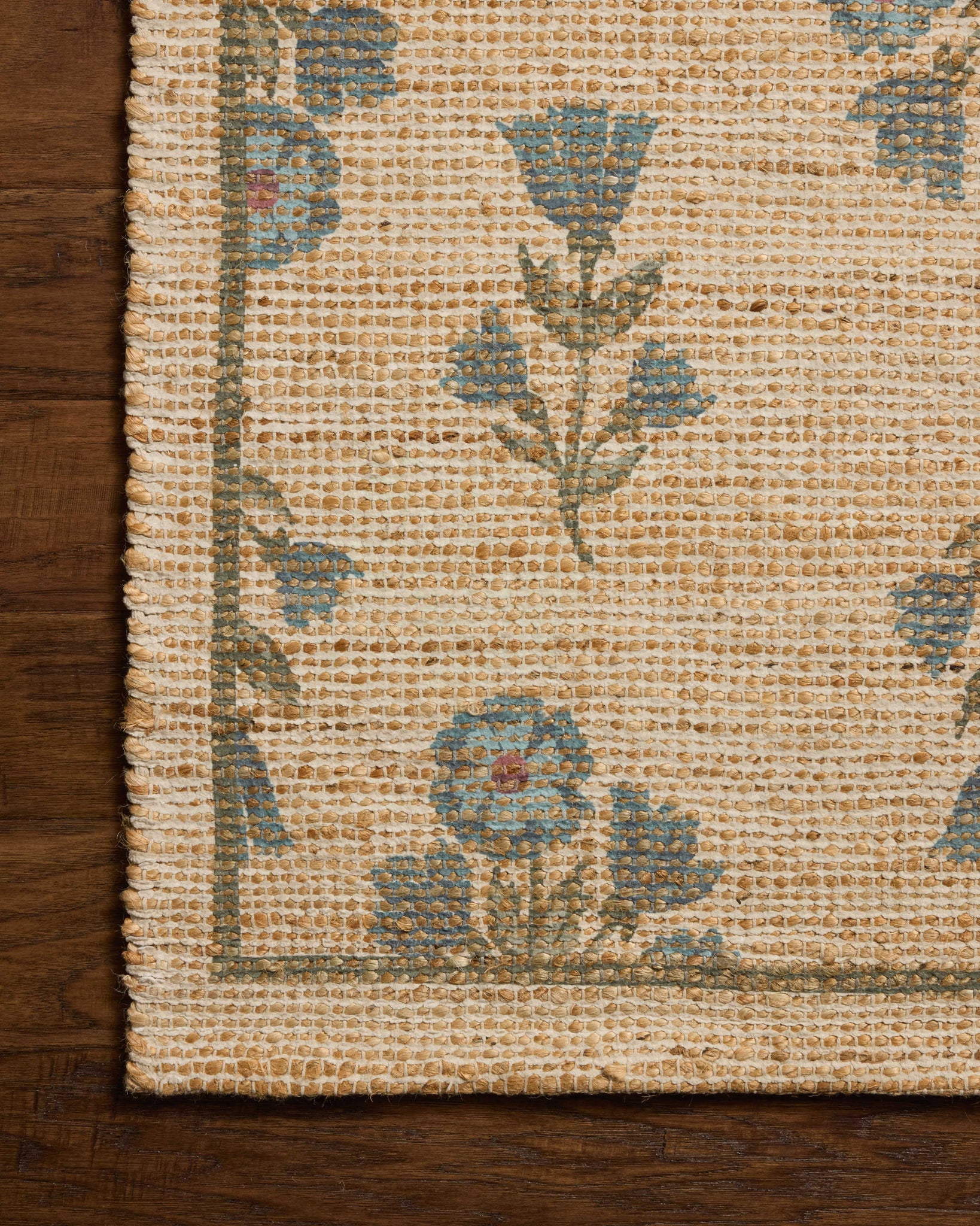 Rue Moss / Blue shown from a different angle to reveal its pattern.