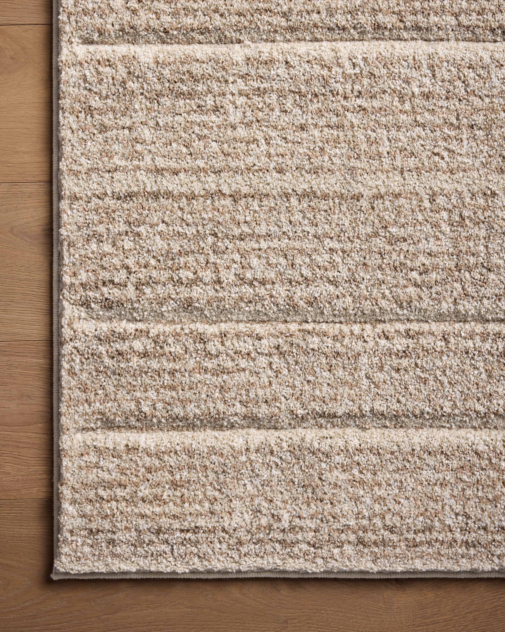 Silas Oatmeal / Clay shown from a different angle to reveal its pattern.