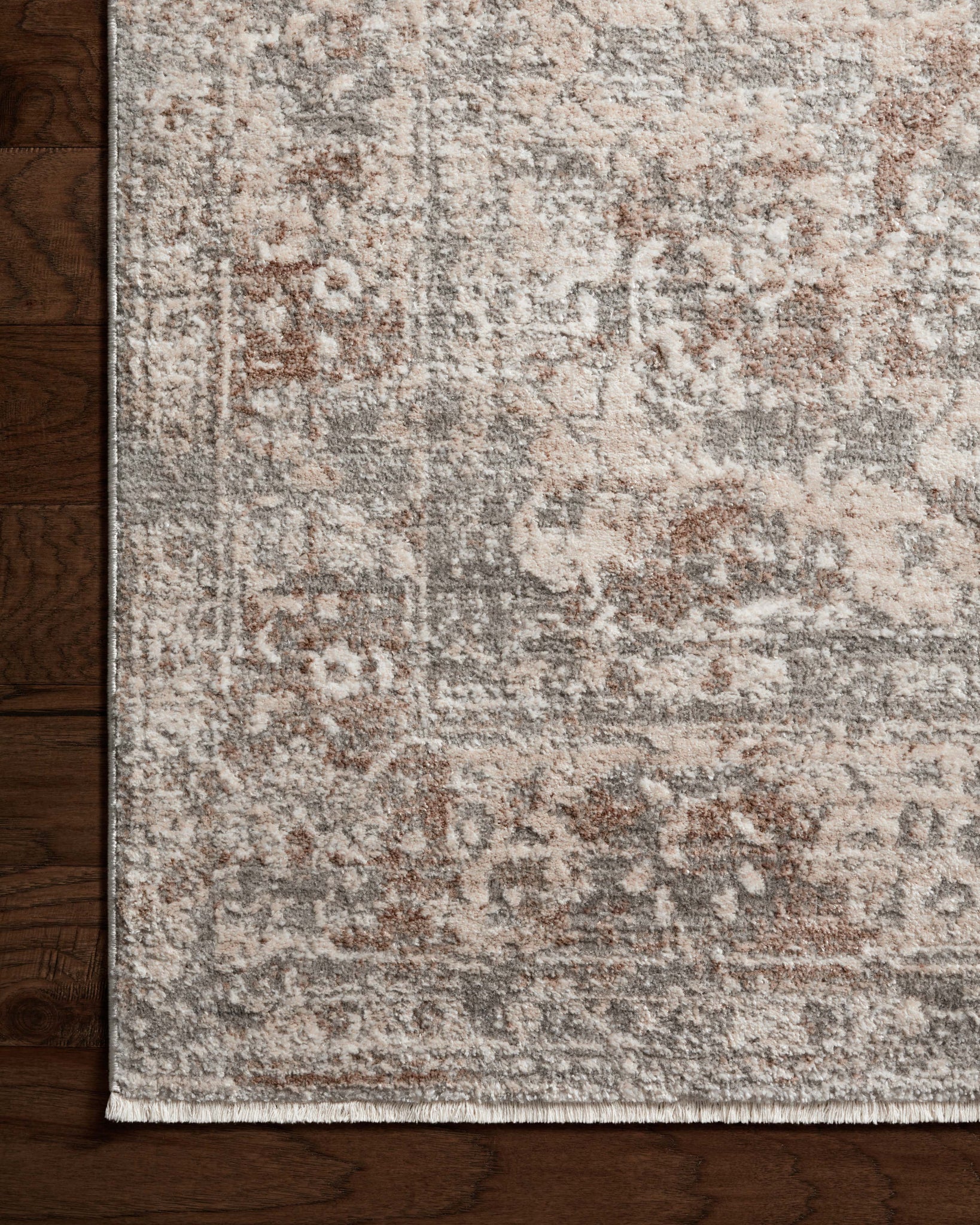 Side view of the Sonnet Silver / Natural rug.