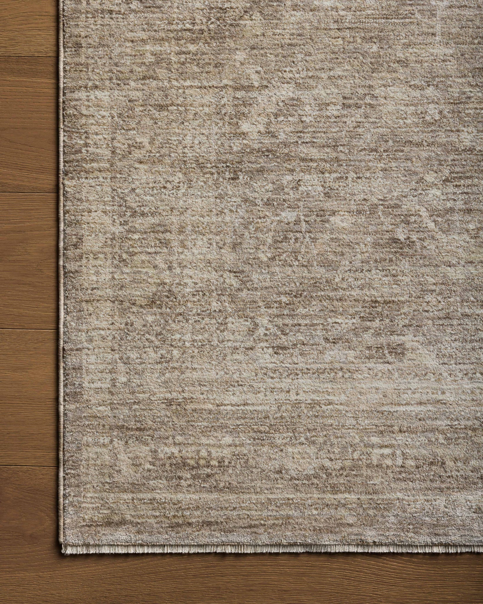 Tabitha Taupe / Pebble shown from a different angle to reveal its pattern.