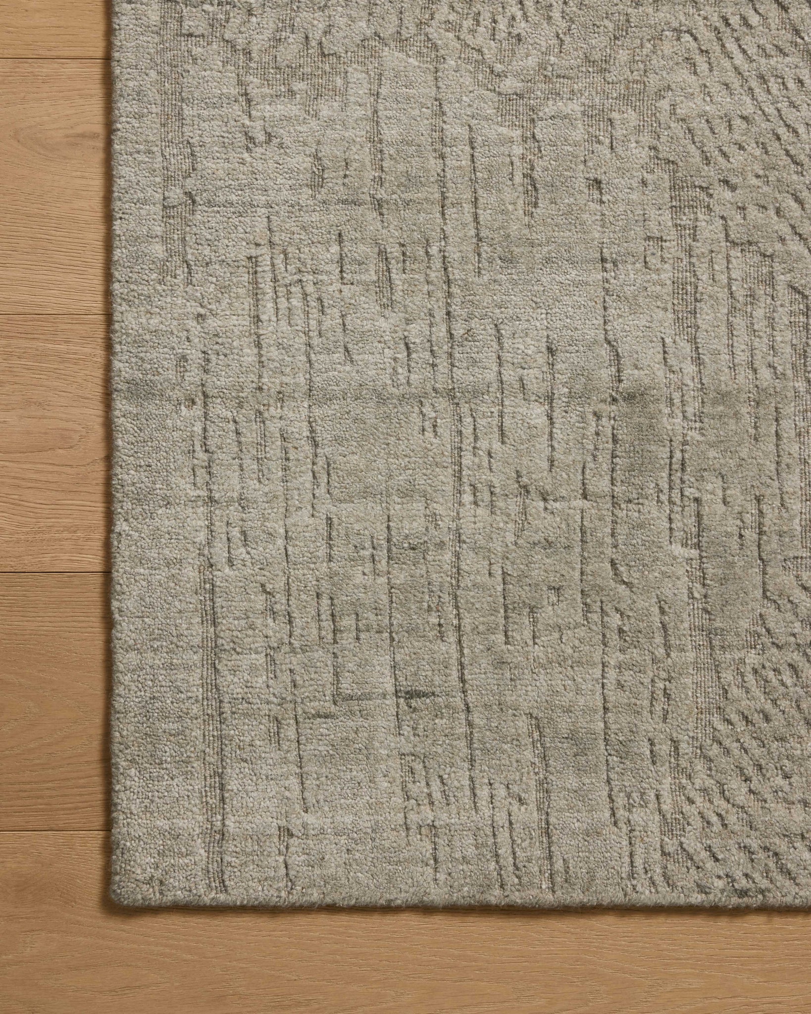 Woods Slate shown from a different angle to reveal its pattern.