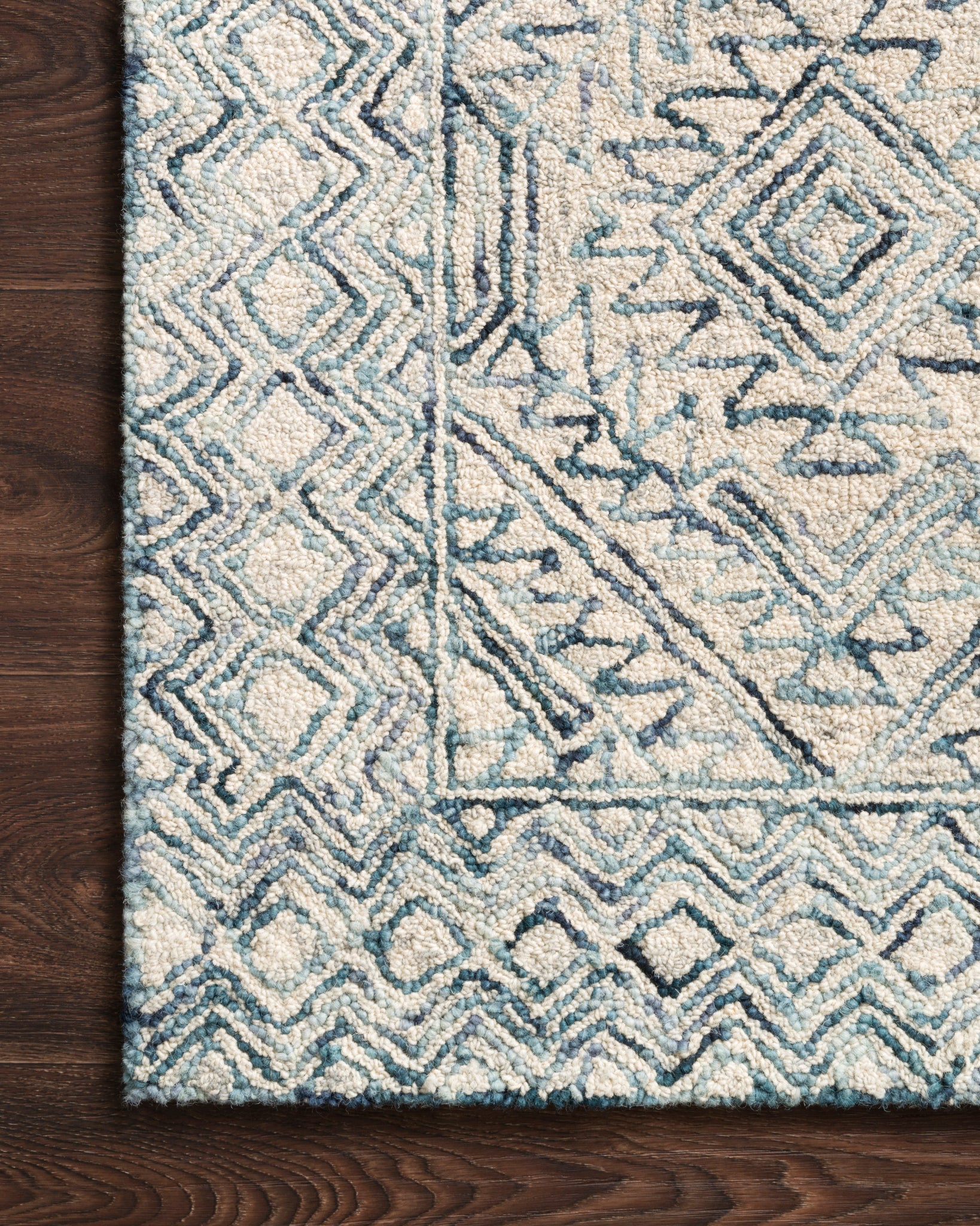 Ziva Bluestone shown from a different angle to reveal its pattern.