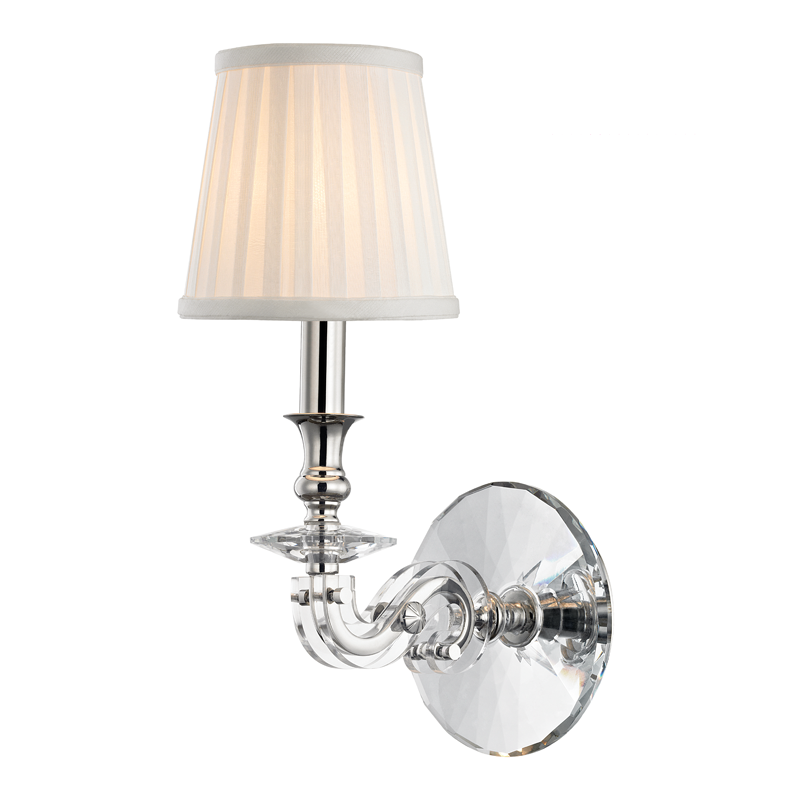 Lapeer Wall Sconce in aged brass — a Hudson Valley wall sconce for bathrooms, hallways, and living rooms at Laurie Yapp Home.