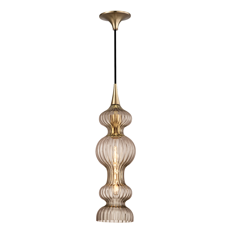 Pomfret Pendant in aged brass — a Hudson Valley pendant for kitchens, entries, and dining rooms at Laurie Yapp Home.