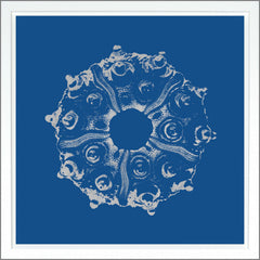 38.75 × 38.75 po – Bleu foncé, Dorure - Argent