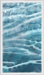 64,8 × 110,5 cm – Sous cadre en verre