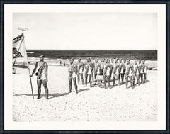Grande photographie (Dimensions du cadre : 18,75 × 14,75 pouces)