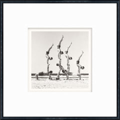 Petite photographie + bordures blanches (dimensions du cadre : 16,75 × 16,75 pouces)