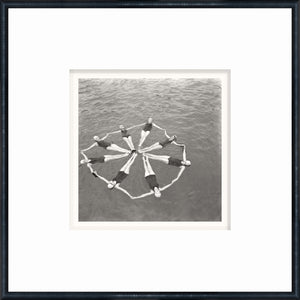 angle view of NOSTALGIA COLLECTION – WATER BALLET CIRCLE C.1941 luxury Artwork