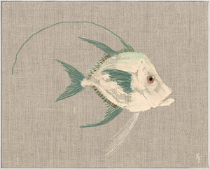 Poissons Tropicaux Sur Lin V wall art featuring a detailed fish illustration on beige linen background.