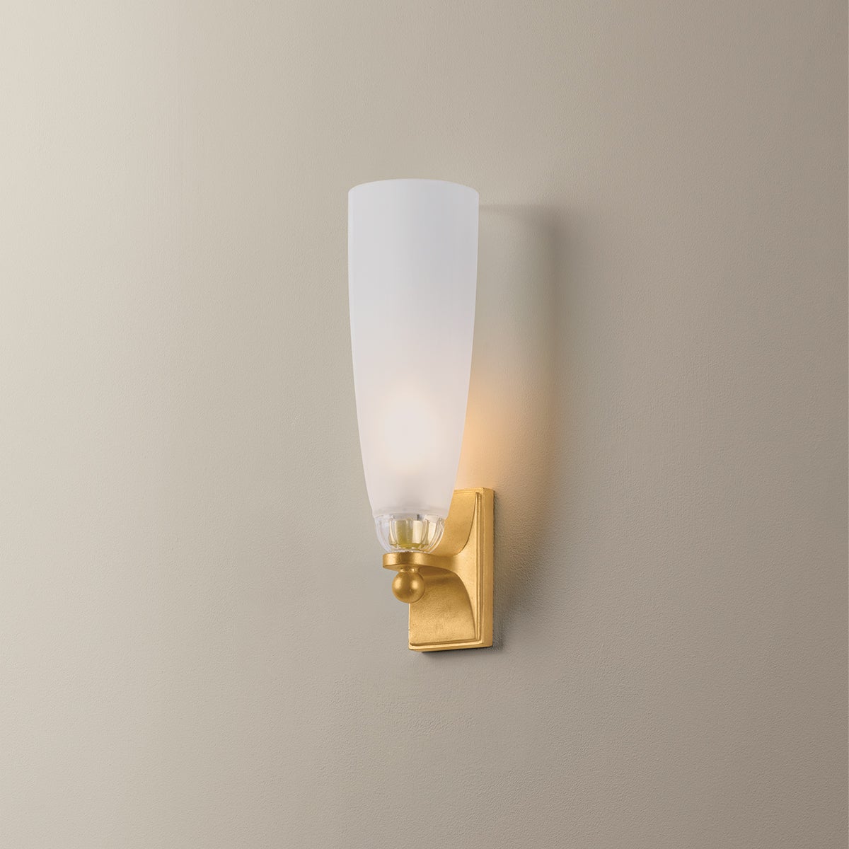 Ravenswood Wall Sconce — a Hudson Valley wall sconce for bathrooms, hallways, and living rooms at Laurie Yapp Home.