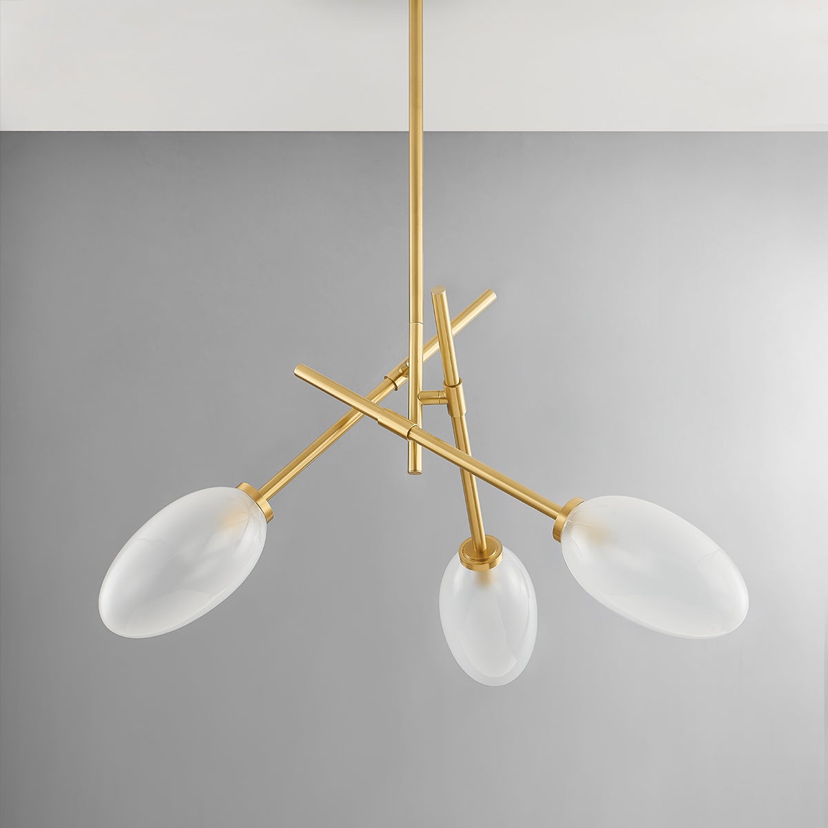 Alberton Chandelier 31.25" in aged brass — a Hudson Valley chandelier for dining rooms, entries, and living rooms at Laurie Yapp Home.