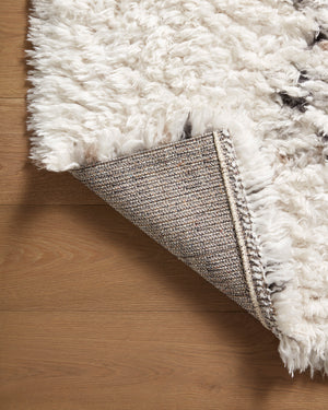 Amira Ivory / Granite shown from another angle.
