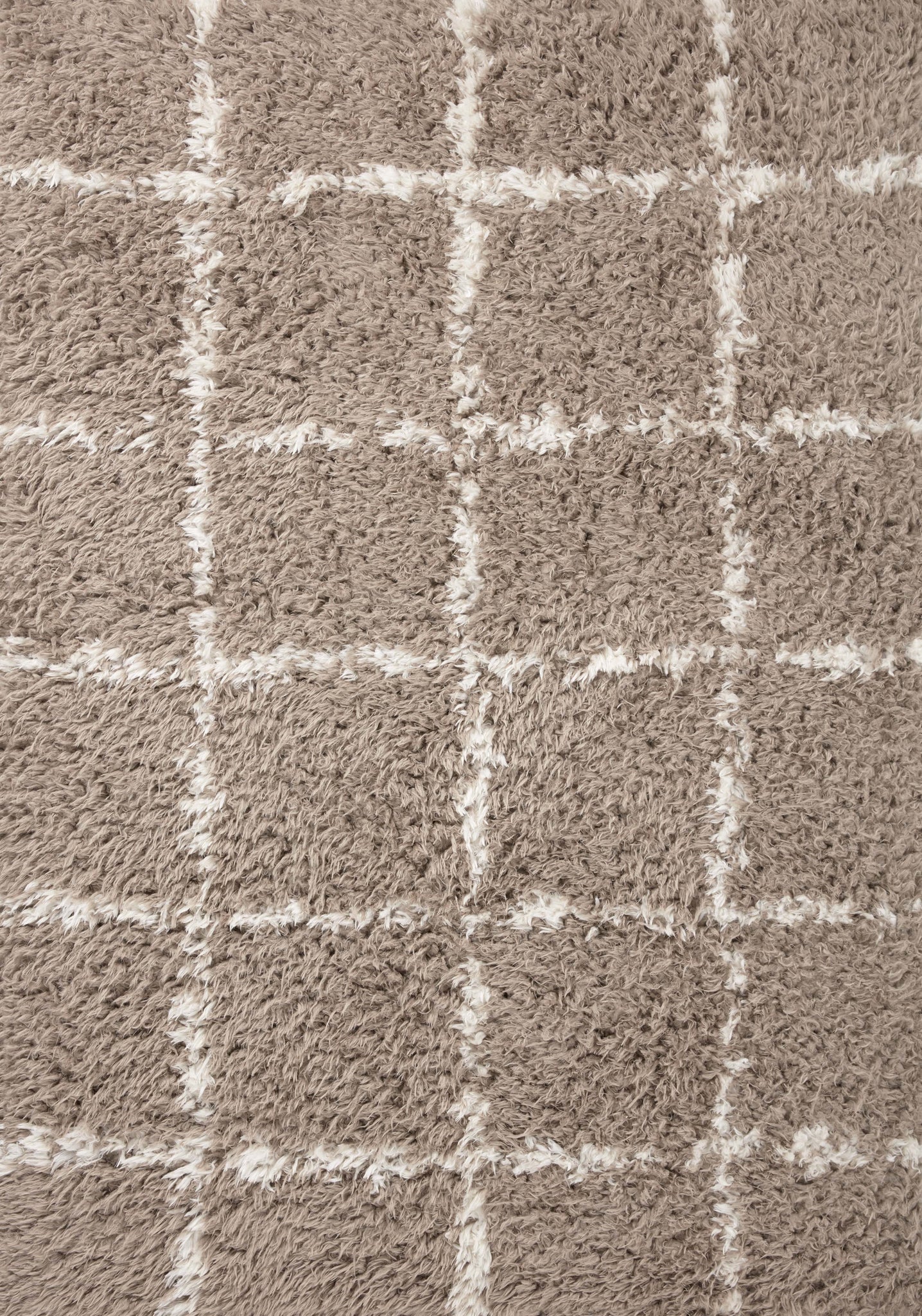 Amira Khaki / Ivory — a Loloi rug at Laurie Yapp Home.