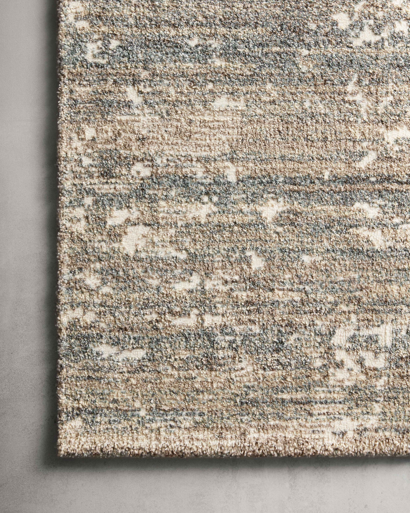 Augustus Fog shown from a different angle to reveal its pattern.