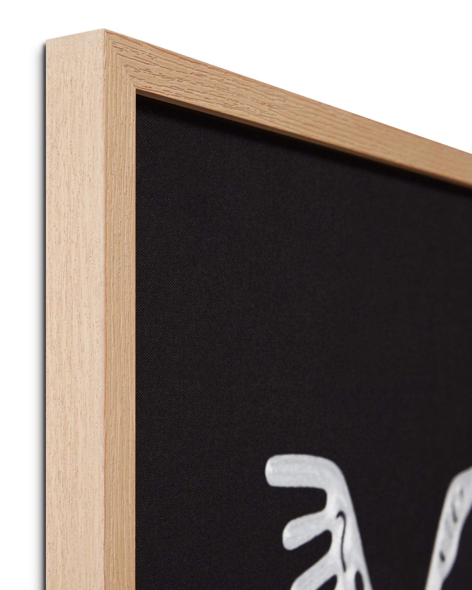 Oni Black / Ivory — a Loloi artwork at Laurie Yapp Home.