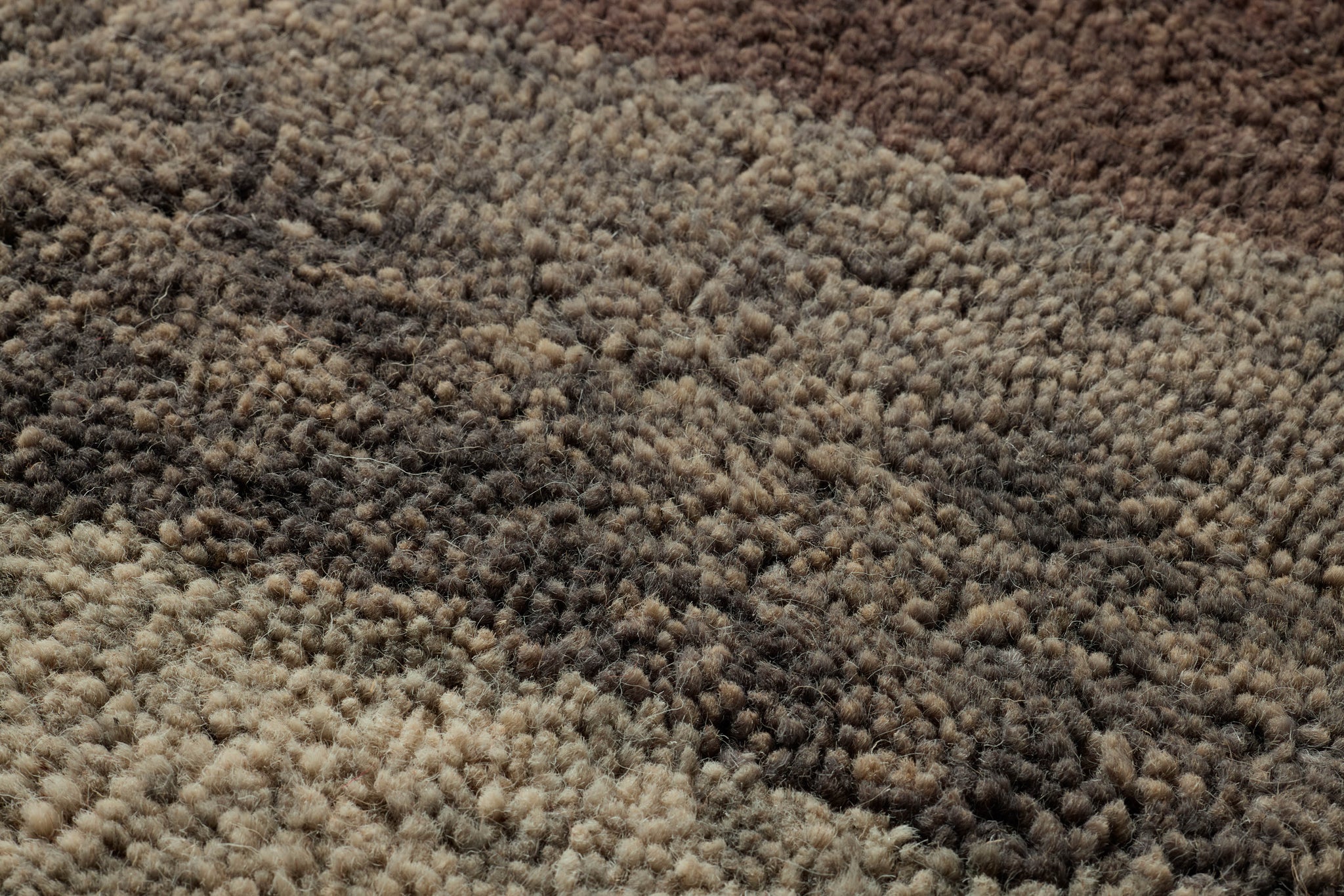 Artico Grey / Beige Rug Art shown from a different angle to reveal its pattern.