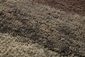 Artico Grey / Beige Rug Art shown from a different angle to reveal its pattern.