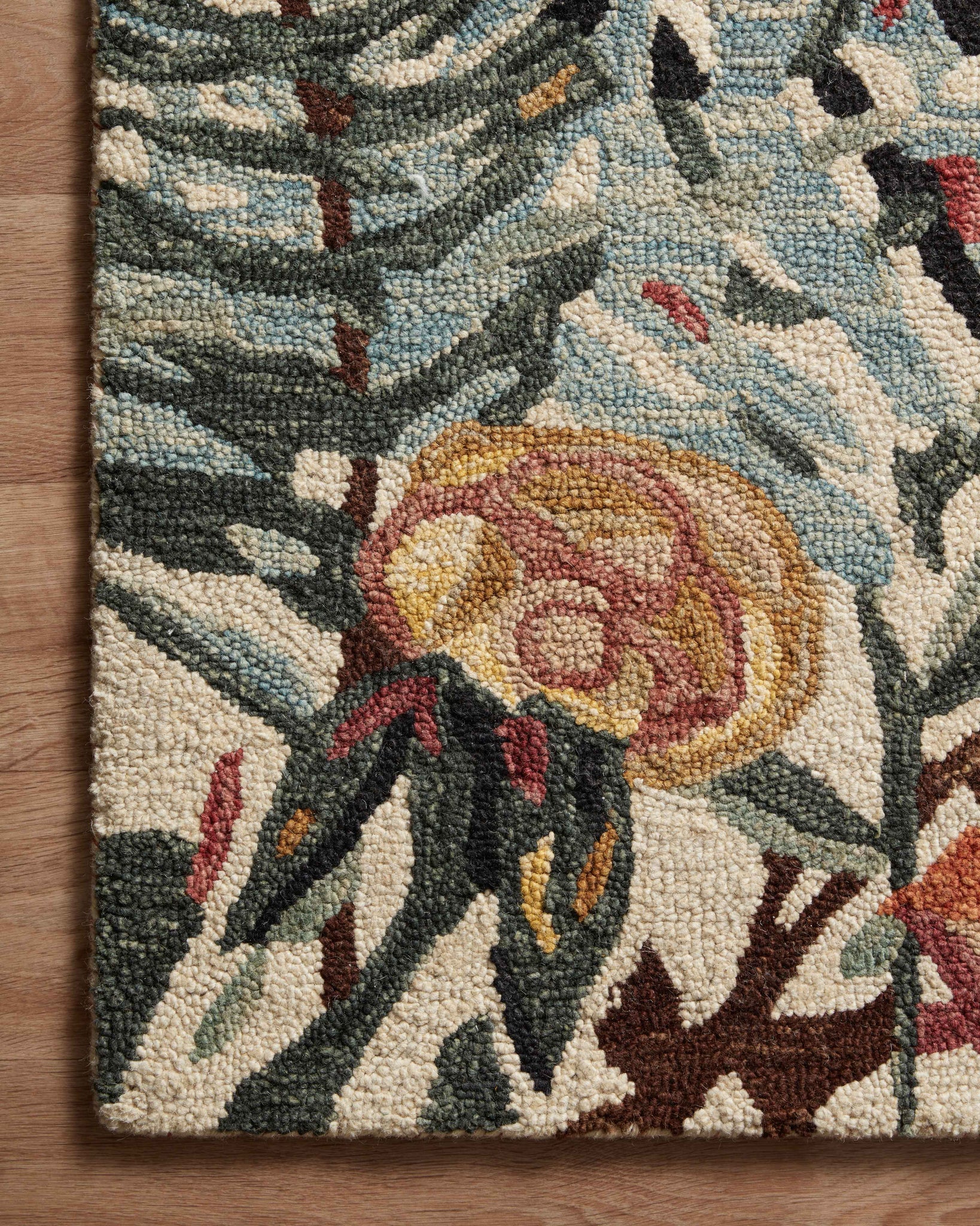 Belladonna Ivory / Lagoon shown from another angle.