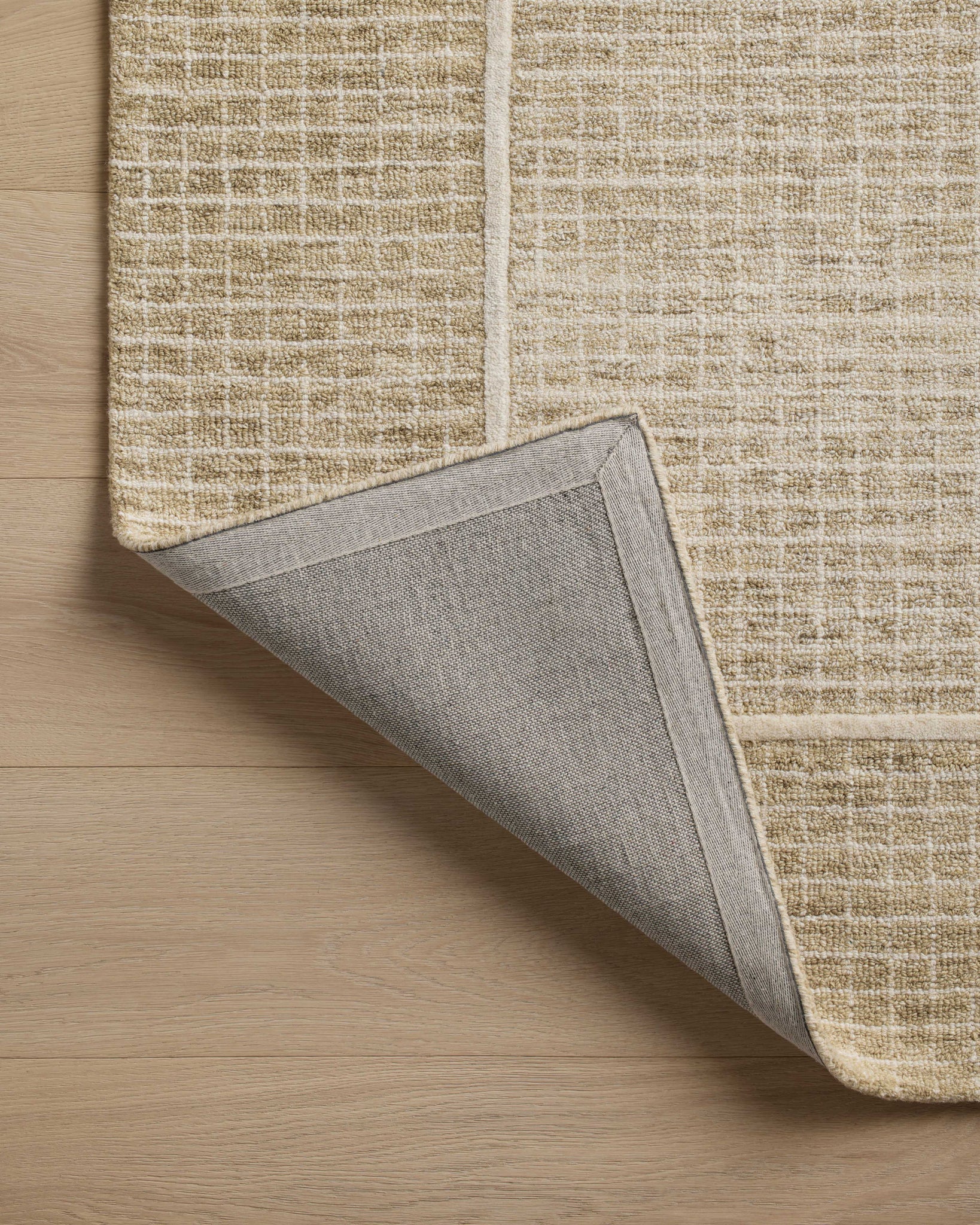 Briggs Wheat / Ivory shown from another angle.