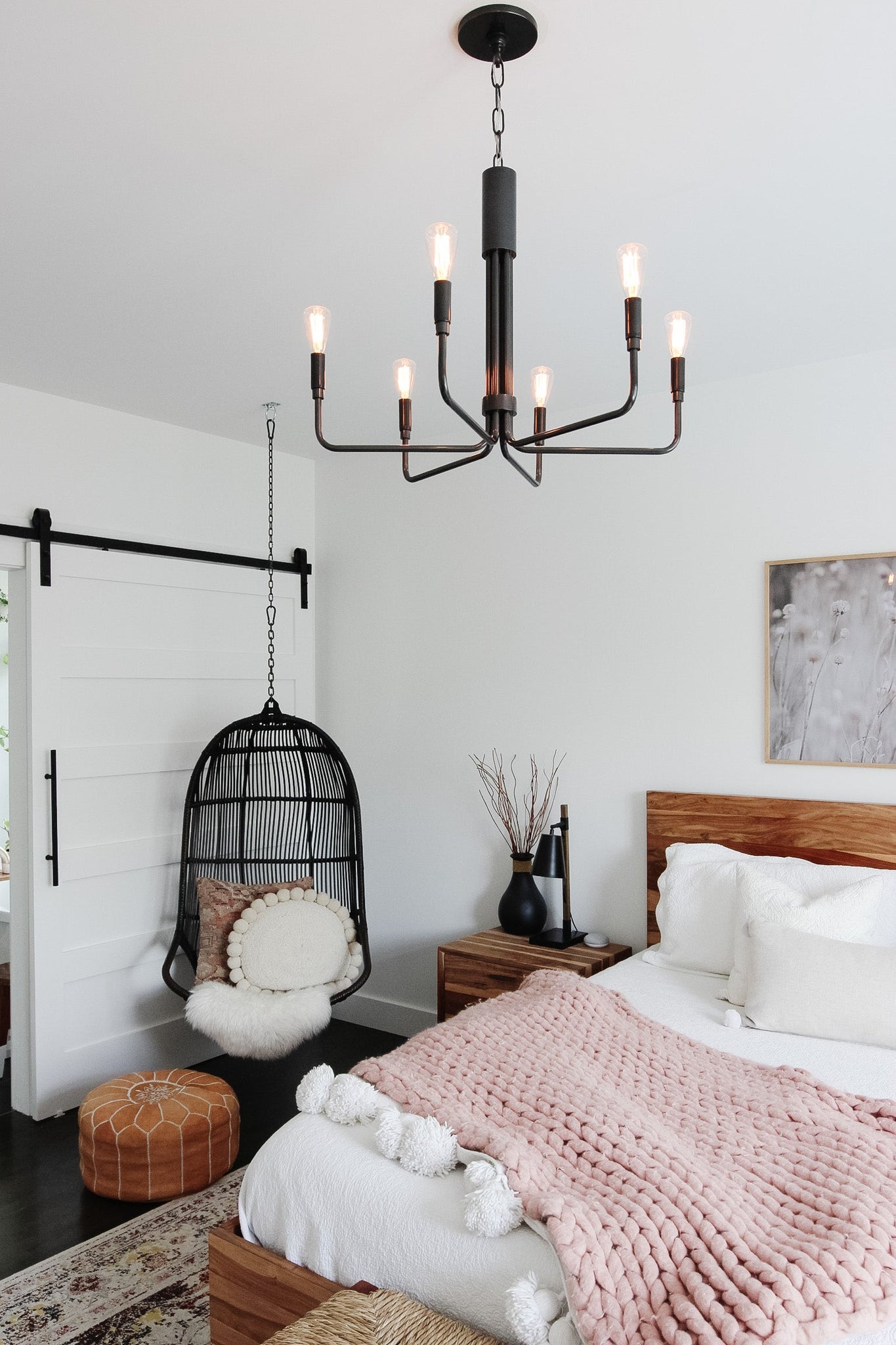 Brigitte Chandelier 25" - Lifestyle [H261806-OB]