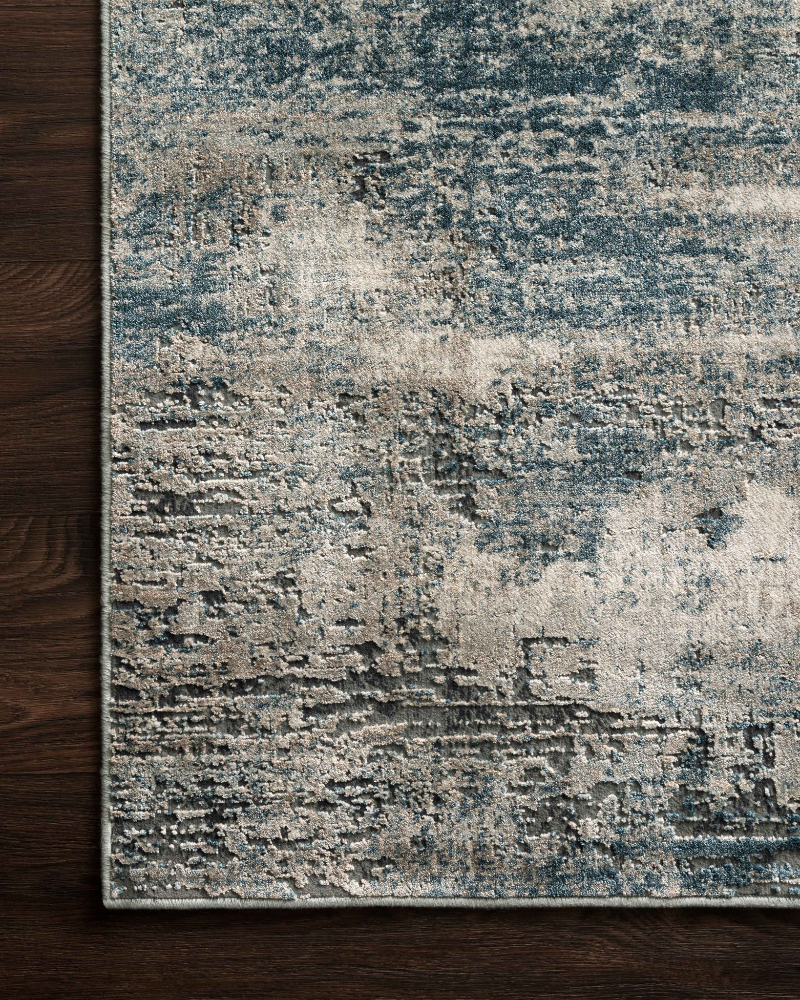 Cascade Ocean / Grey shown from another angle.