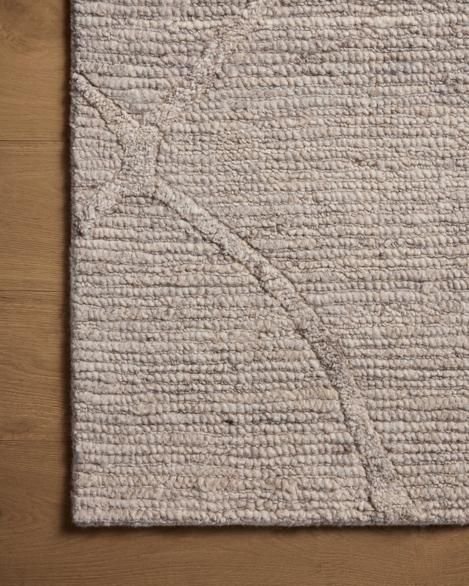 Cline Stone shown from a different angle to reveal its pattern.
