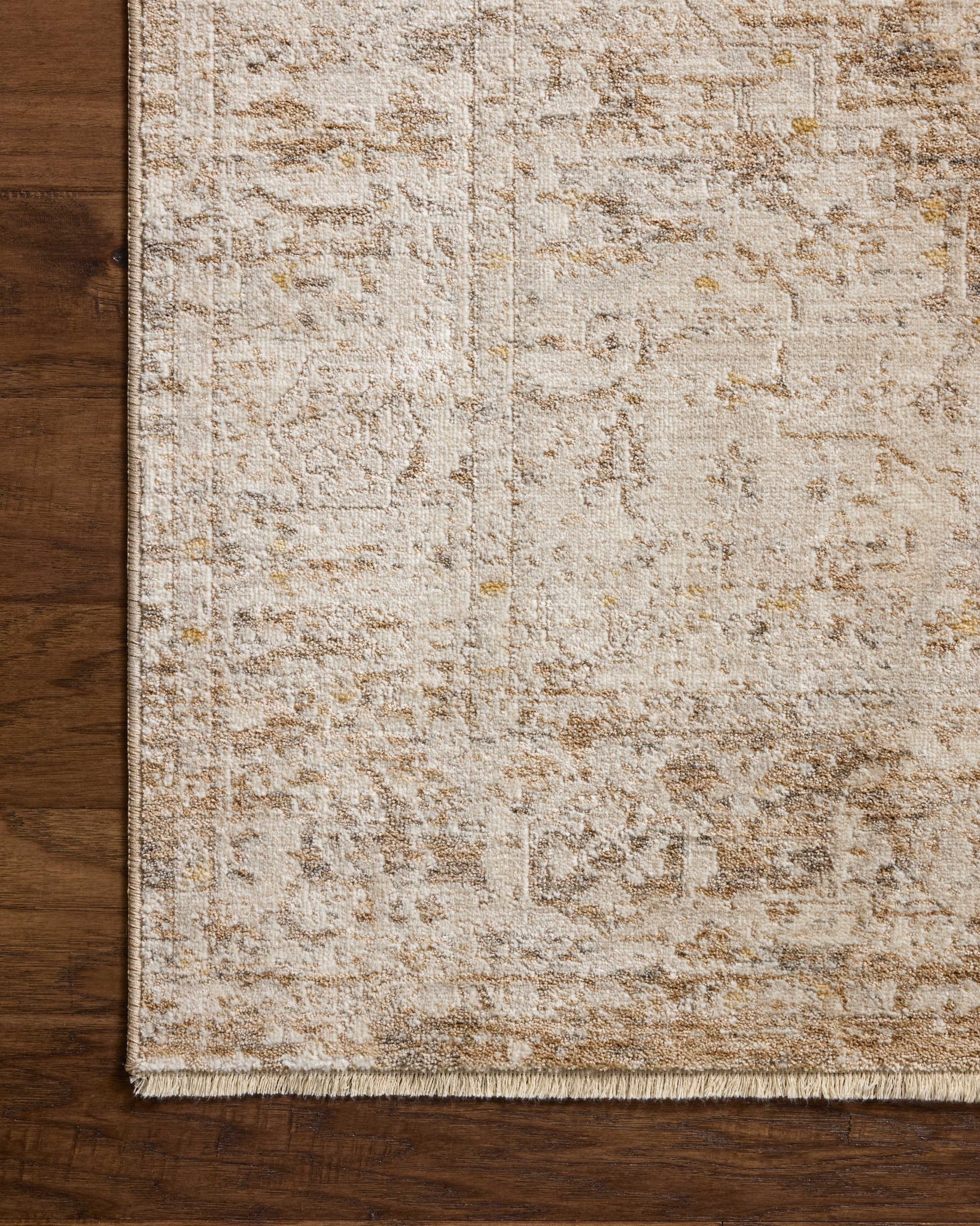 Clarisse Taupe / Dove shown from another angle.