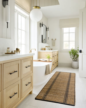 Colton Natural / Black shown from another angle.