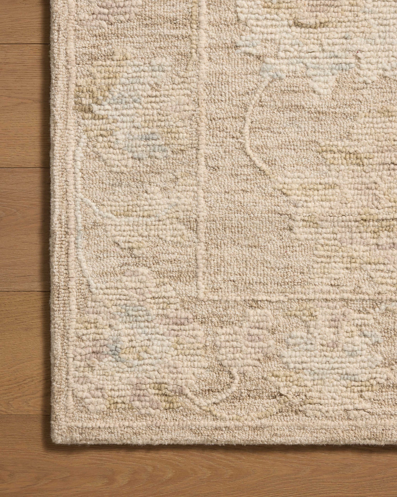 Cynthia Oatmeal / Multi shown from a different angle to reveal its pattern.