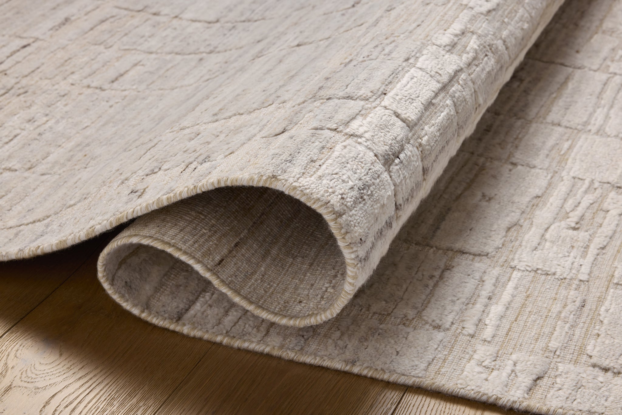 Daniel Antique Ivory shown from a different angle to reveal its pattern.