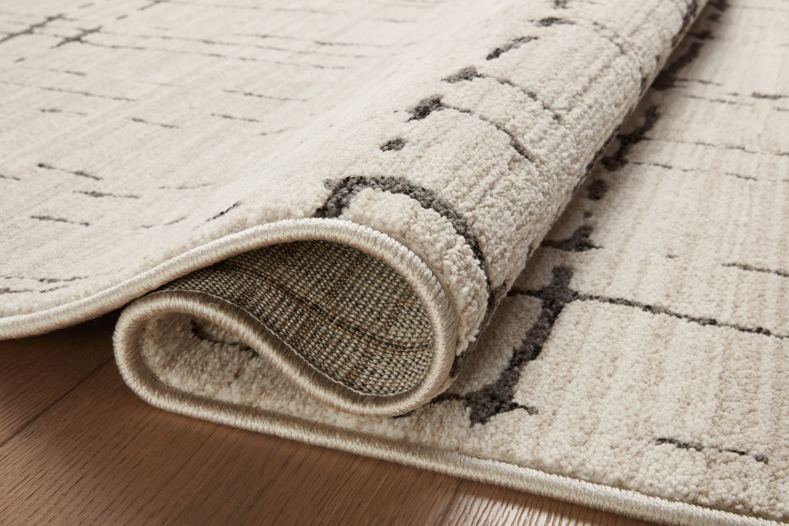 Darby Sand / Dk. Grey — a Loloi rug at Laurie Yapp Home.