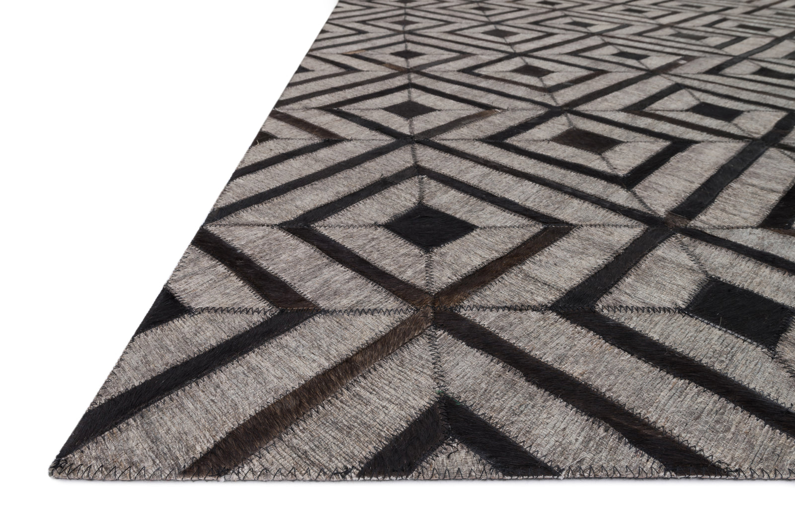 Dorado Beige / Espresso — a Loloi rug at Laurie Yapp Home.