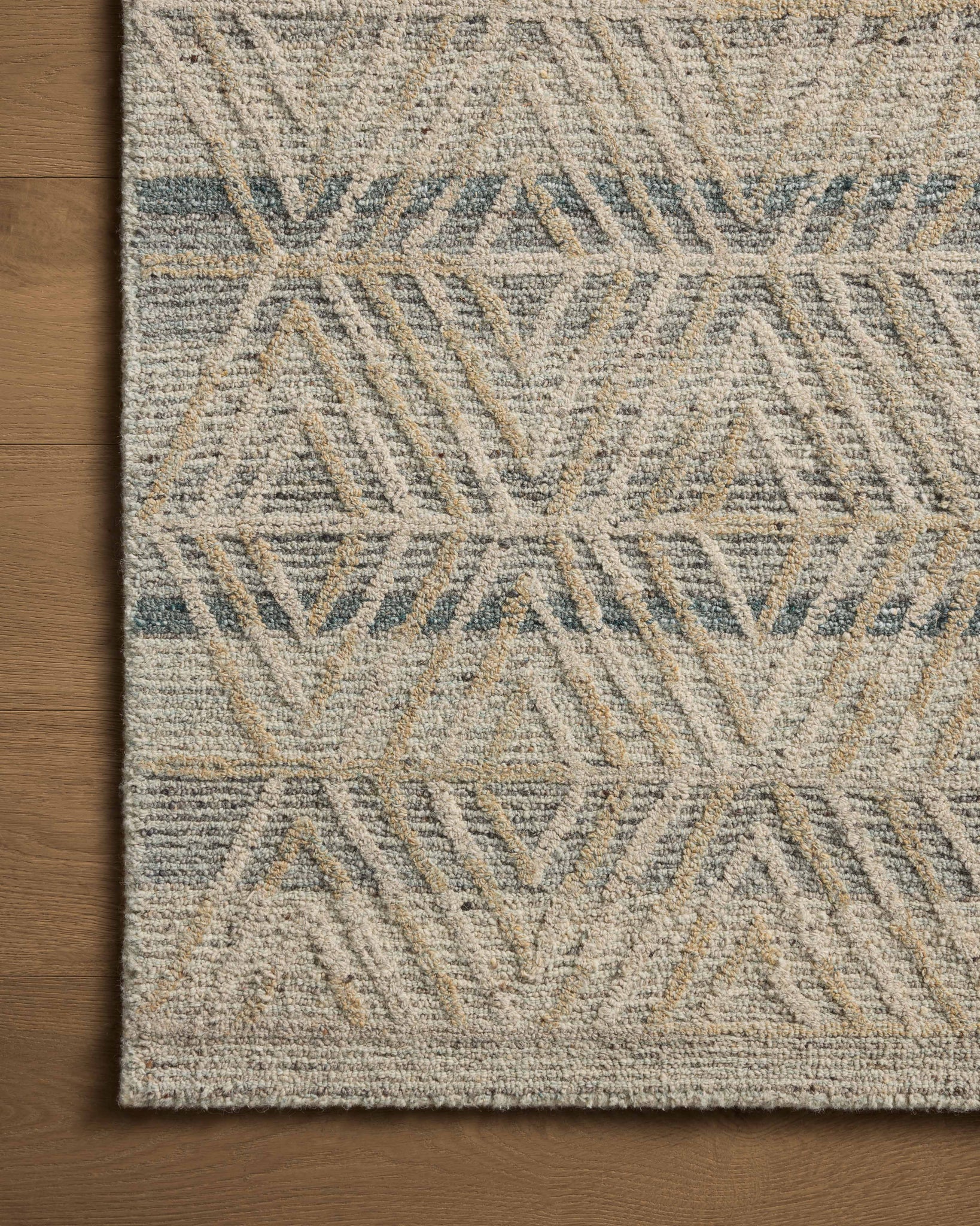 Elias Fog / Natural shown from a different angle to reveal its pattern.