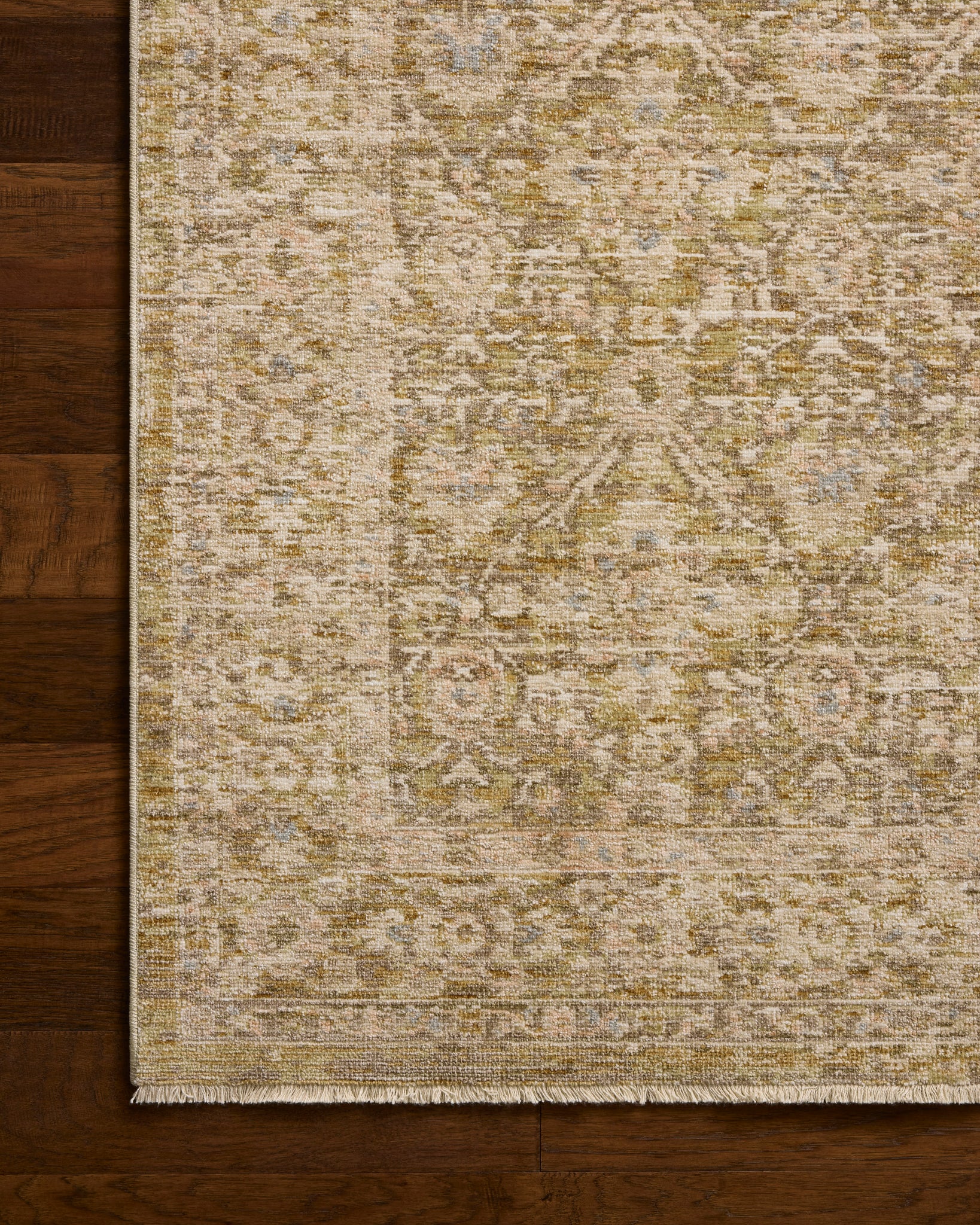 Elora Moss / Clay shown from a different angle to reveal its pattern.