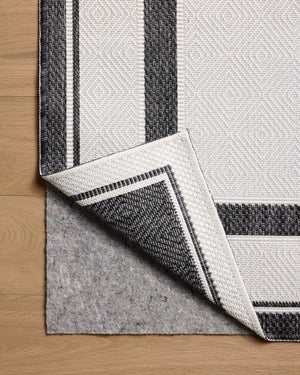 Easton Onyx / Ivory shown from a different angle to reveal its pattern.