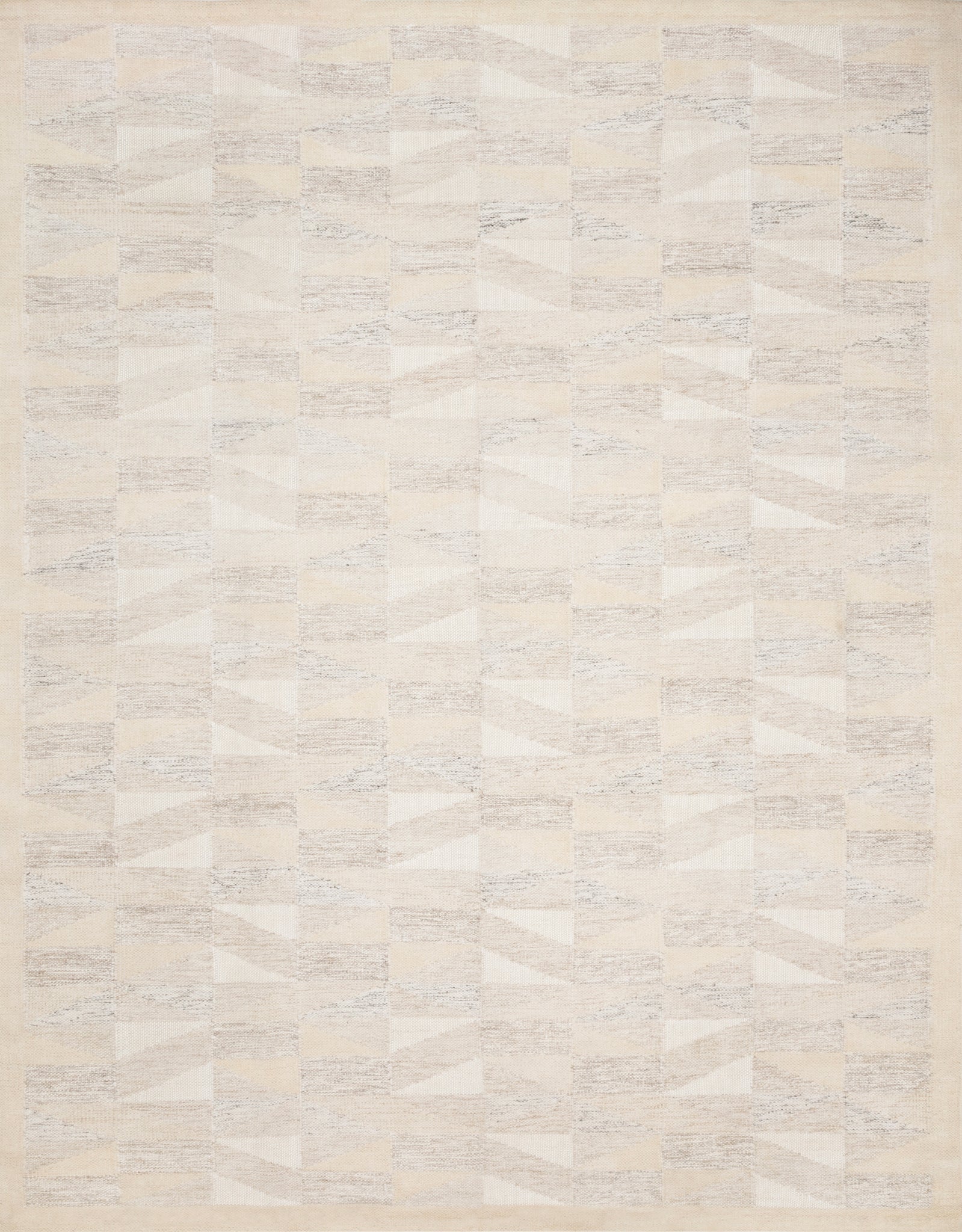 Evelina Natural — a Loloi rug at Laurie Yapp Home.