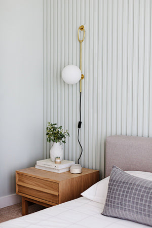 Gina Plug-In Sconce - Lifestyle [HL290101-AGB]