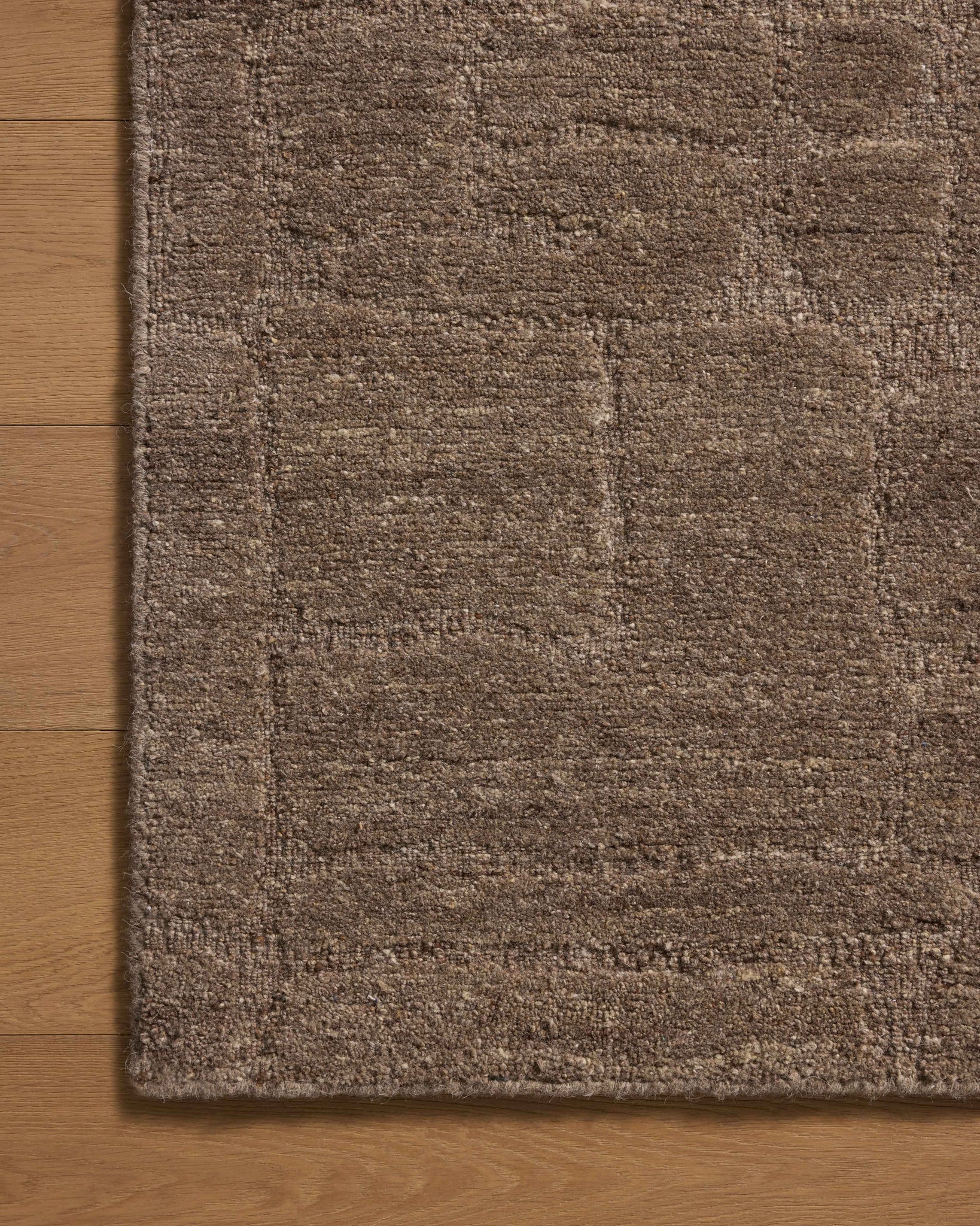 Hartley Brown / Mocha shown from another angle.