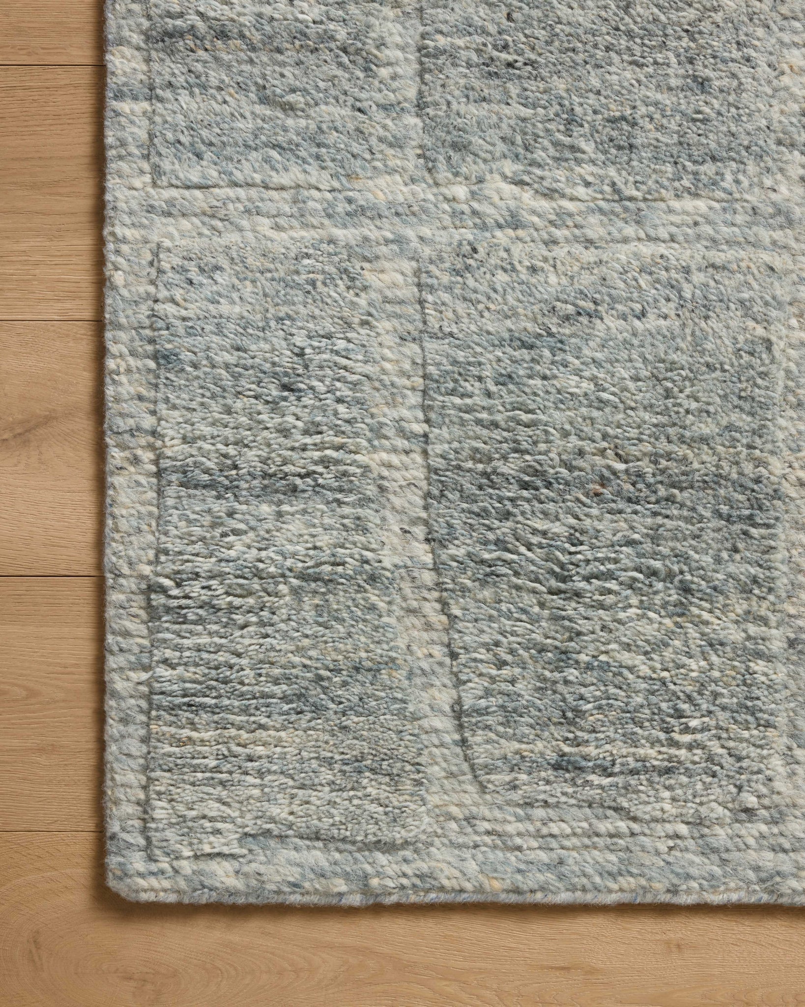 Hughes Sky shown from a different angle to reveal its pattern.