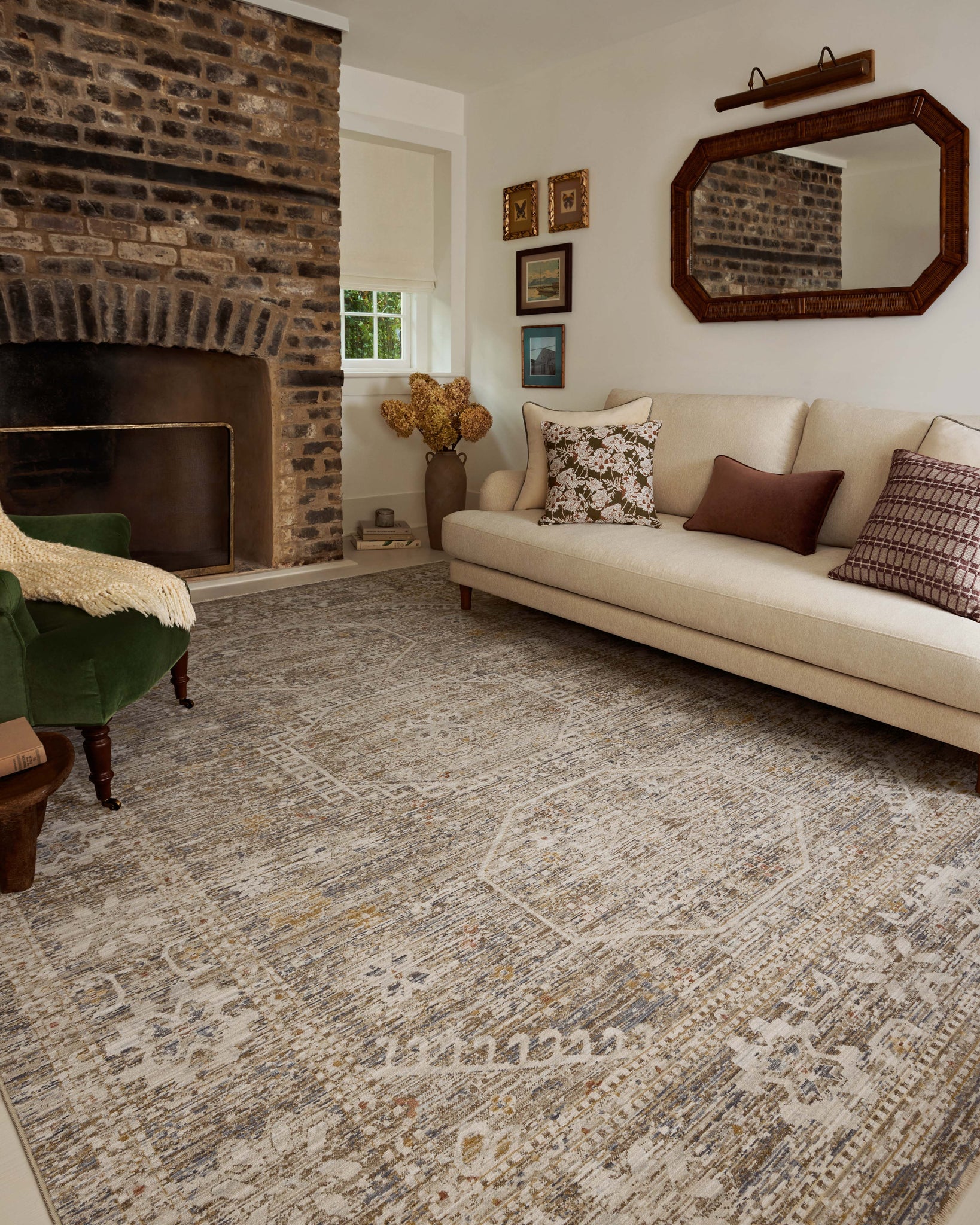 Ida Taupe / Multi shown from another angle.