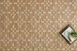 Judy Natural / Ivory shown from a different angle to reveal its pattern.
