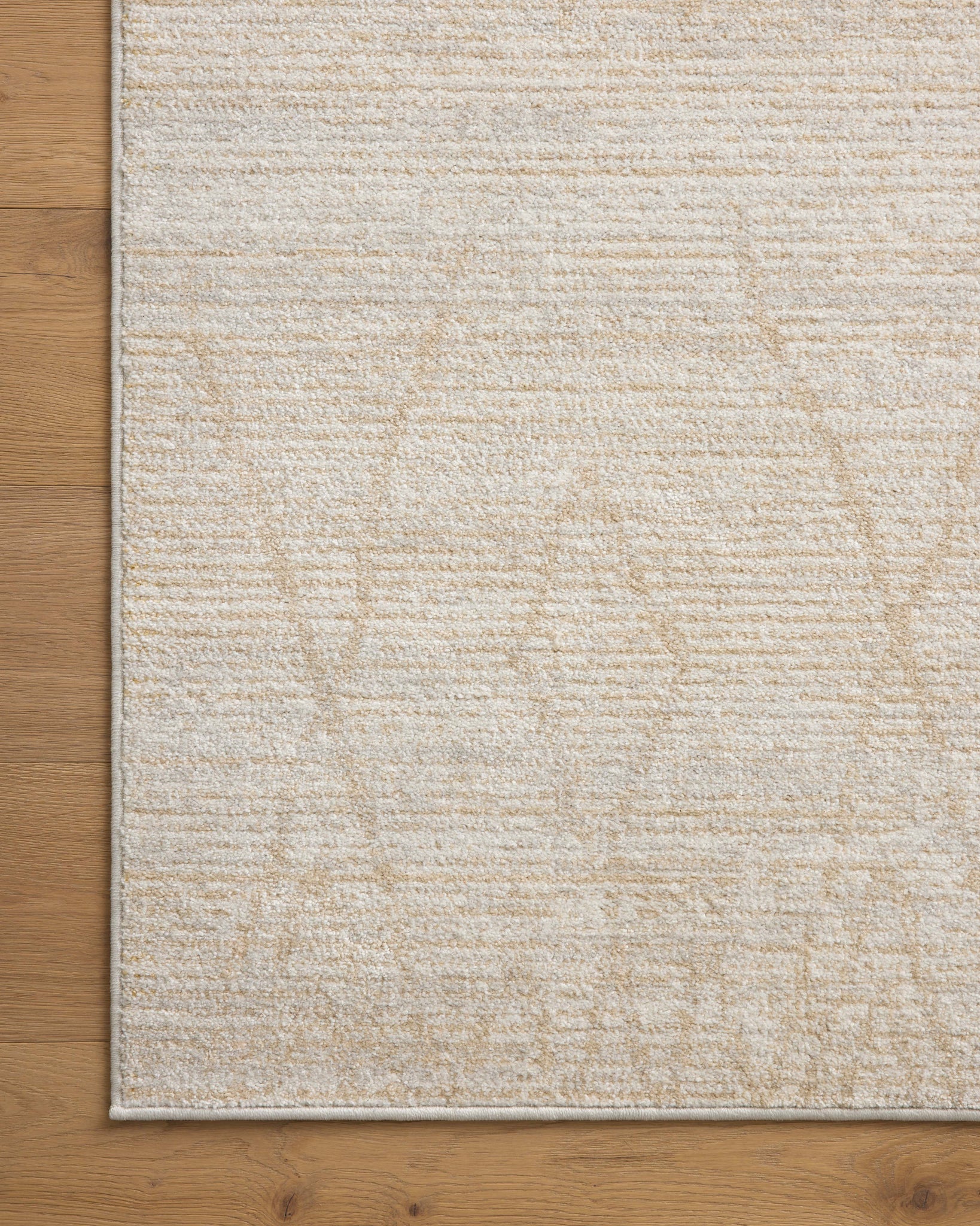 Kamala Natural / Mist shown from a different angle to reveal its pattern.