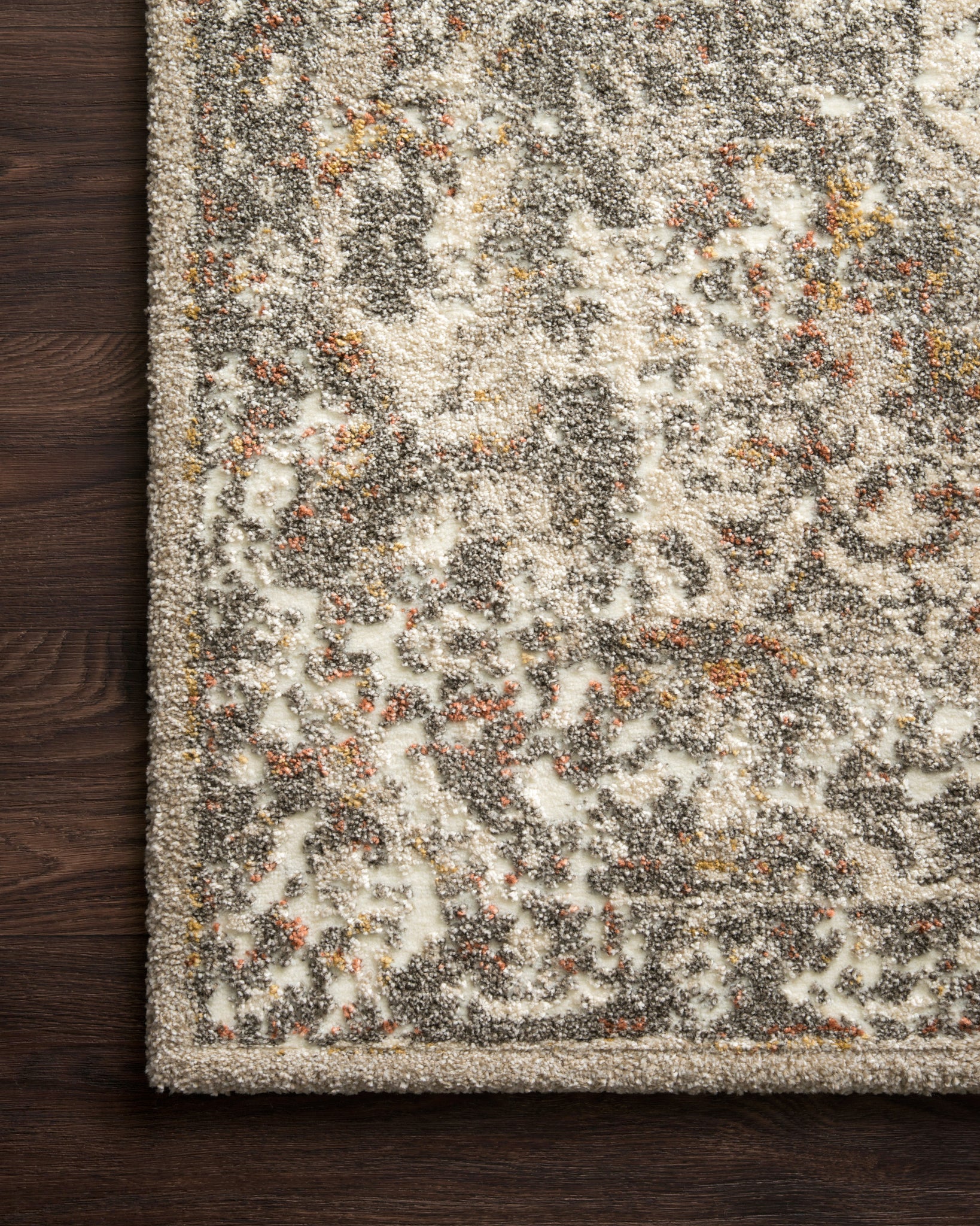 Side view of the Landscape Sand / Graphite rug.